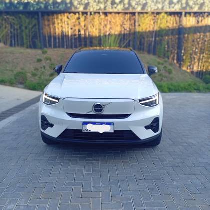 VOLVO XC40 P6 RECHARGE ELECTRIC PLUS VOLVO XC40 P6 RECHARGE ELECTRIC PLUS